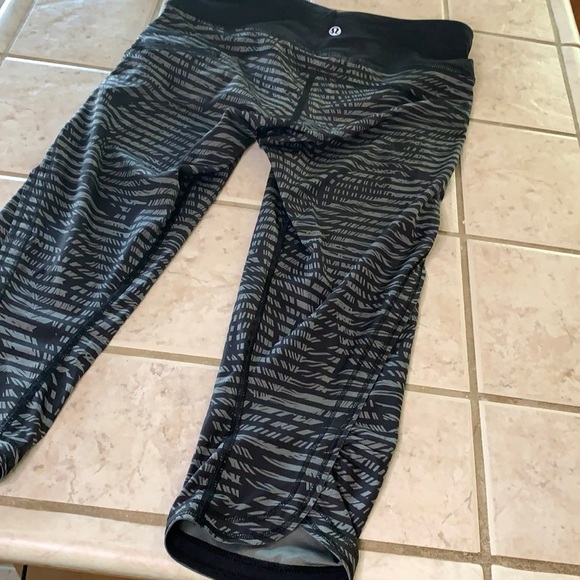 Lululemon Unique - Picture 3 of 7